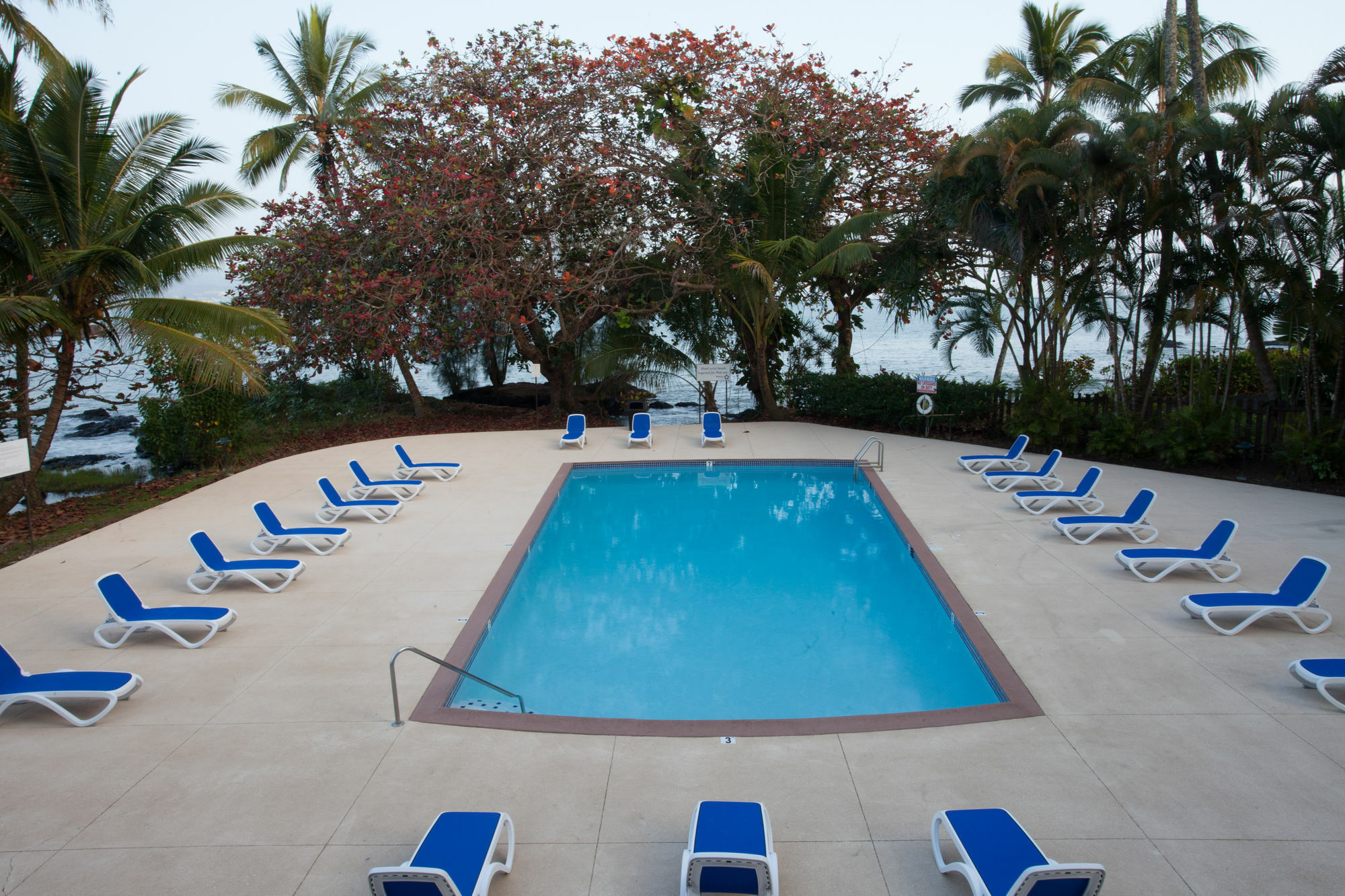 Castle Hilo Hawaiian Hotel Zewnętrze zdjęcie