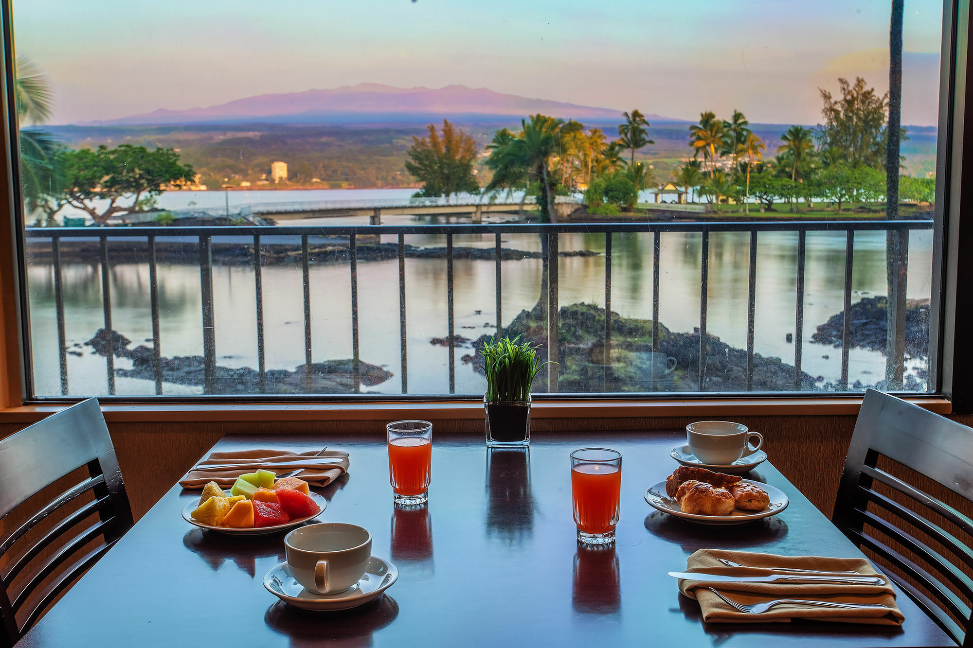 Castle Hilo Hawaiian Hotel Zewnętrze zdjęcie